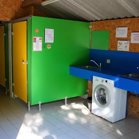 De La Chagnee Camping 3*