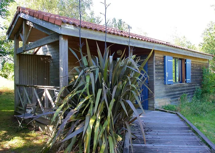 De La Chagnée Camping Saint-Aubin-le-Cloud
